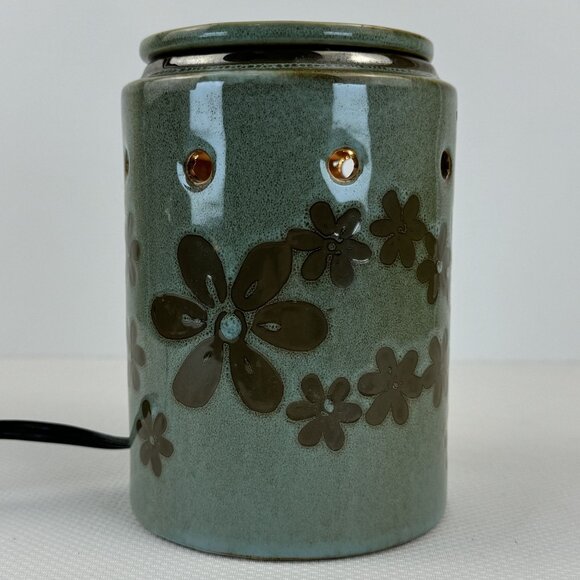 Scentsy Metal Petal 26974 Electric Warmer Ceramic Floral Butterflies Green 6" - Picture 13 of 16